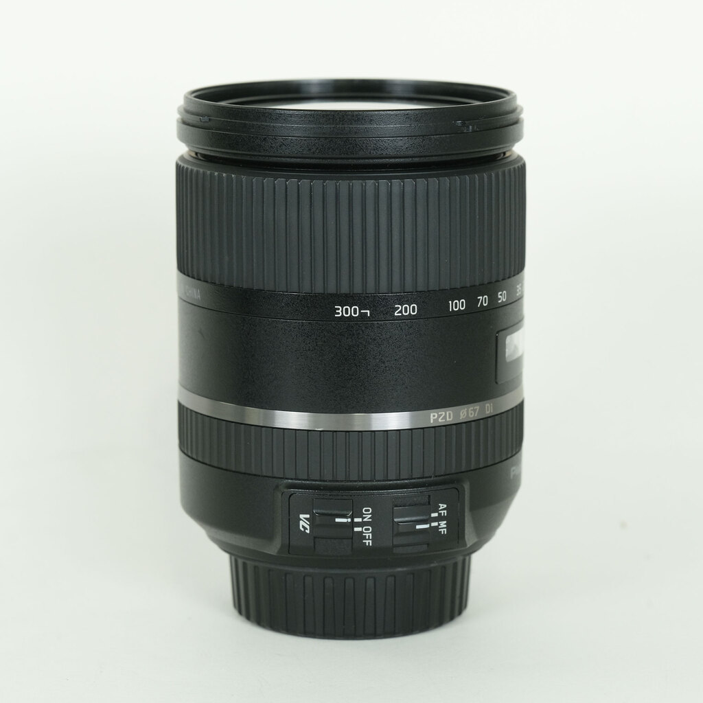 TAMRON 28-300mm F3.5-6.3 Di VC PZD/Model A010N(ニコンF用) TAMRON 28-300mm F3.5-6.3 Di VC PZD/Model A010N(ニコンF用)