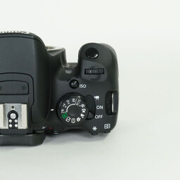 Canon EOS Kiss X7i
