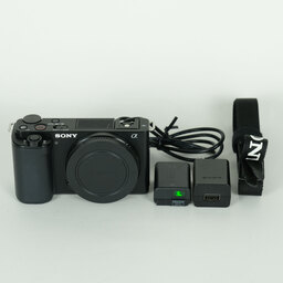 SONY VLOGCAM ZV-E10 SONY VLOGCAM ZV-E10