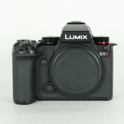 Panasonic LUMIX DC-S5M2を徹底解説。愛用者レビュー・作例付き | ONE