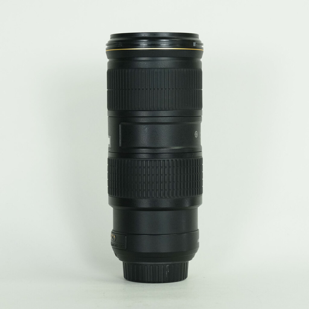 Nikon AF-S NIKKOR 70-200mm f/4G ED VR Nikon AF-S NIKKOR 70-200mm f/4G ED VR