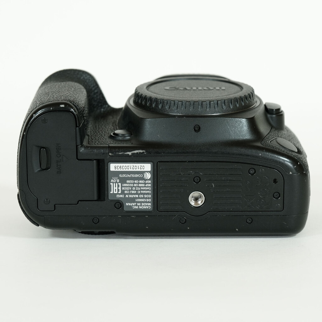 Canon EOS 5D Mark IV