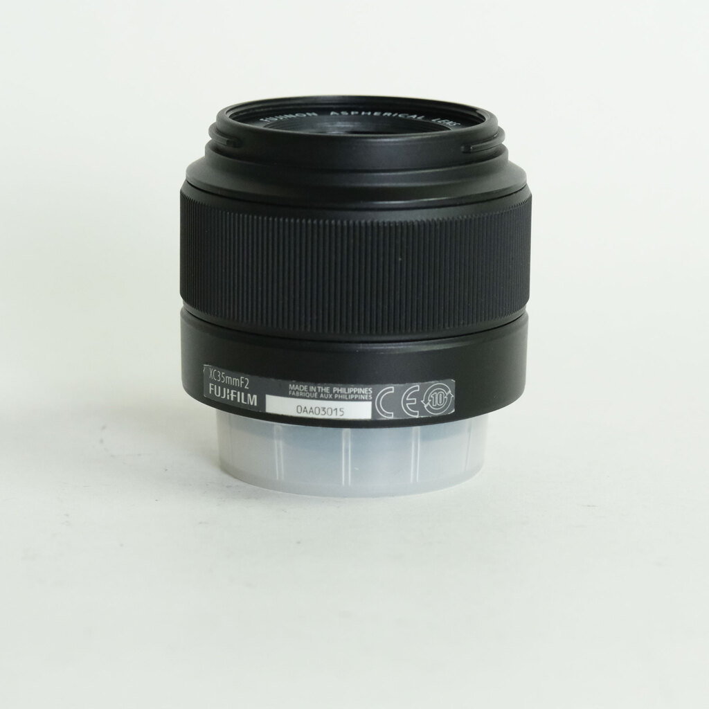 FUJIFILM XC35mmF2