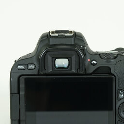 Canon EOS Kiss X9