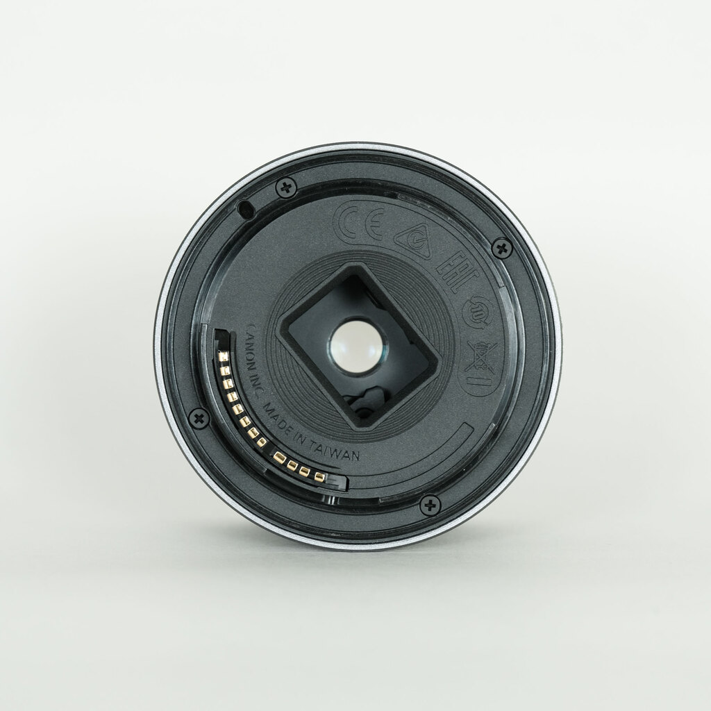 Canon RF-S 18-45mm F4.5-6.3 IS STM