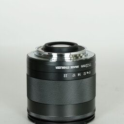 Canon EF-M11-22mm F4-5.6 IS STM