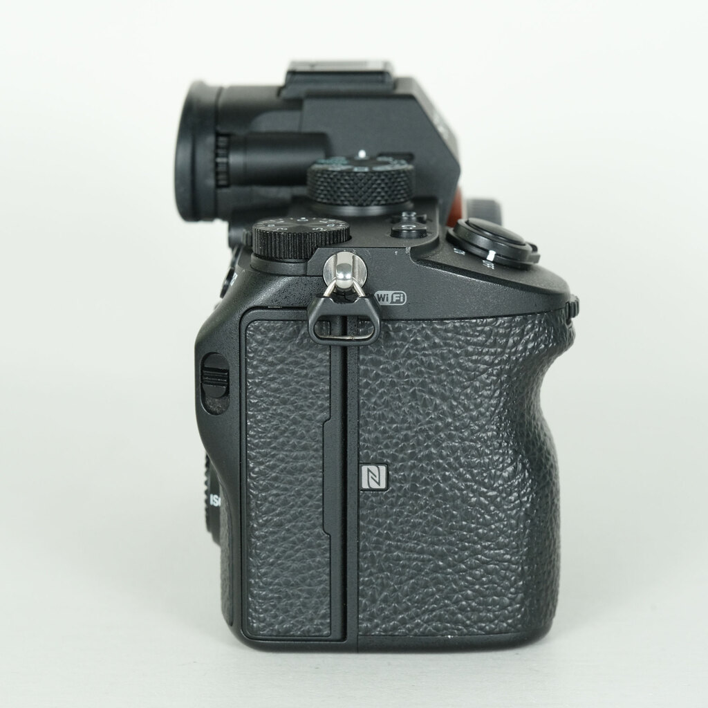 SONY ��7 III�iILCE-7M3�j [�{�f�B]