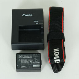 Canon EOS Kiss X90 ボディ Canon EOS Kiss X90 ボディ