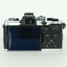 OM SYSTEM OM-3