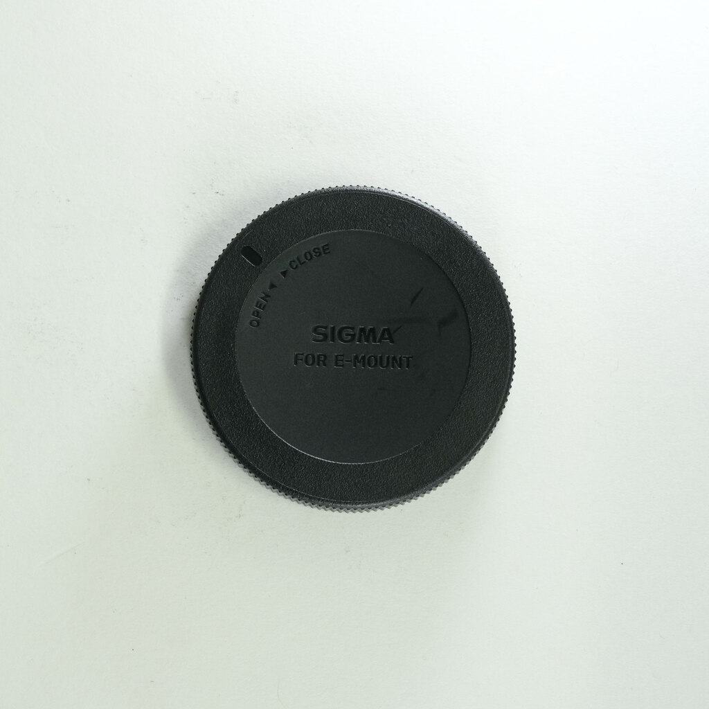 SIGMA A 30mm F2.8 DN (ソニーE用)ブラック