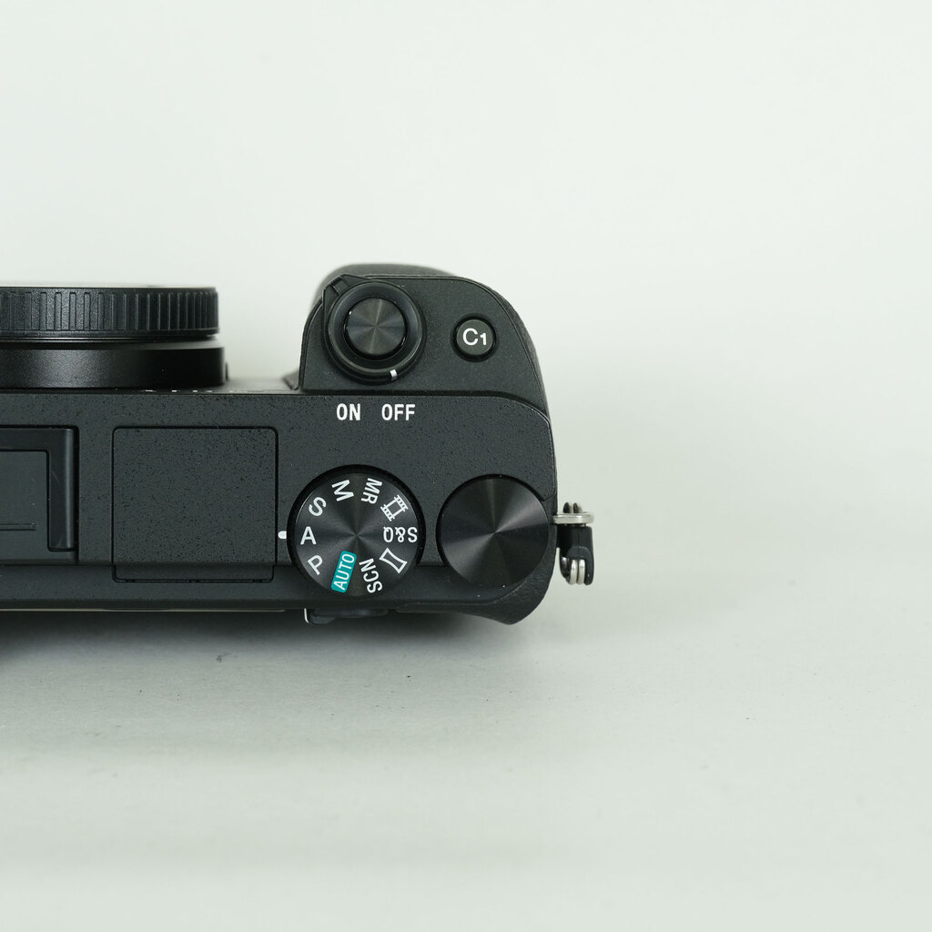 SONY α6400（ILCE-6400）