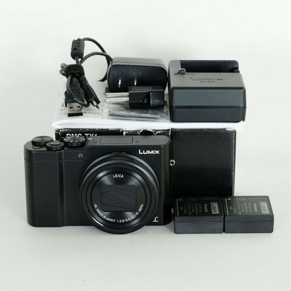 Panasonic LUMIX DMC-TX1