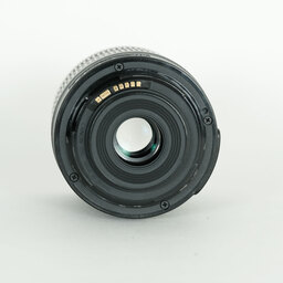 Canon EF-S18-55mm F3.5-5.6 IS STM