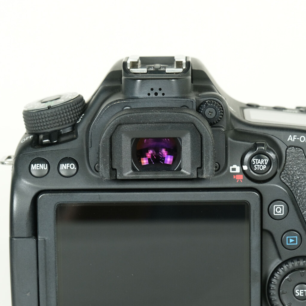 Canon EOS 80Dの出品 | ONE SCENE（ワンシーン）