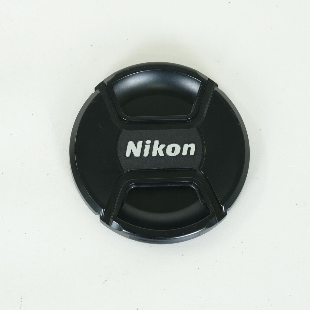 Nikon AF-S NIKKOR 28-300mm f/3.5-5.6G ED VR