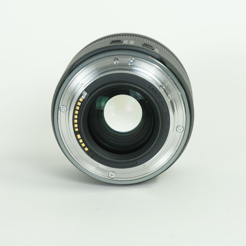 Canon RF24mm F1.8 MACRO IS STM
