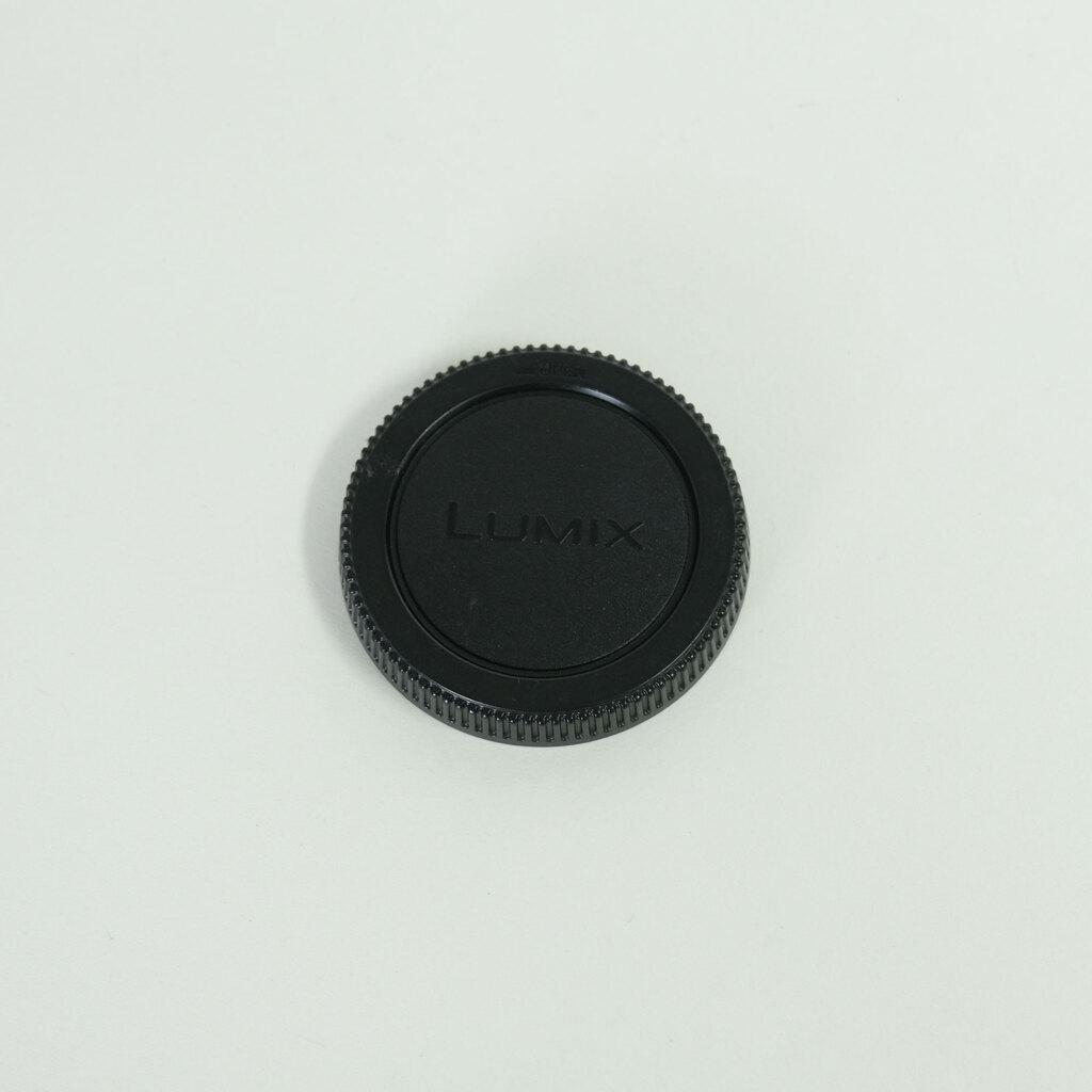 Panasonic LUMIX G VARIO 45-150mm / F4.0-5.6 ASPH. / MEGA O.I.S.