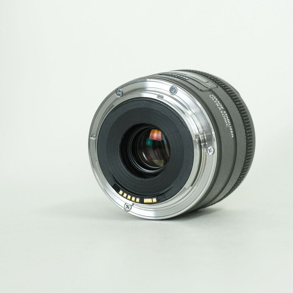 Canon EF28mm F2.8 IS USM Canon EF28mm F2.8 IS USM