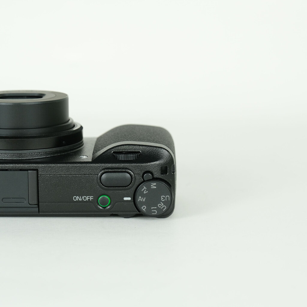 RICOH GR IIIxの出品 | ONE SCENE（ワンシーン）
