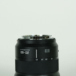 Panasonic LUMIX S 20-60mm F3.5-5.6 Panasonic LUMIX S 20-60mm F3.5-5.6