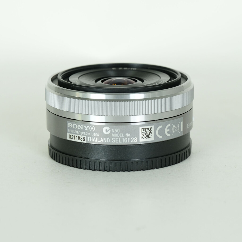 SONY E 16mm F2.8 SEL16F28