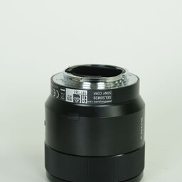 SONY FE 50mm F2.8 Macro SEL50M28 SONY FE 50mm F2.8 Macro SEL50M28