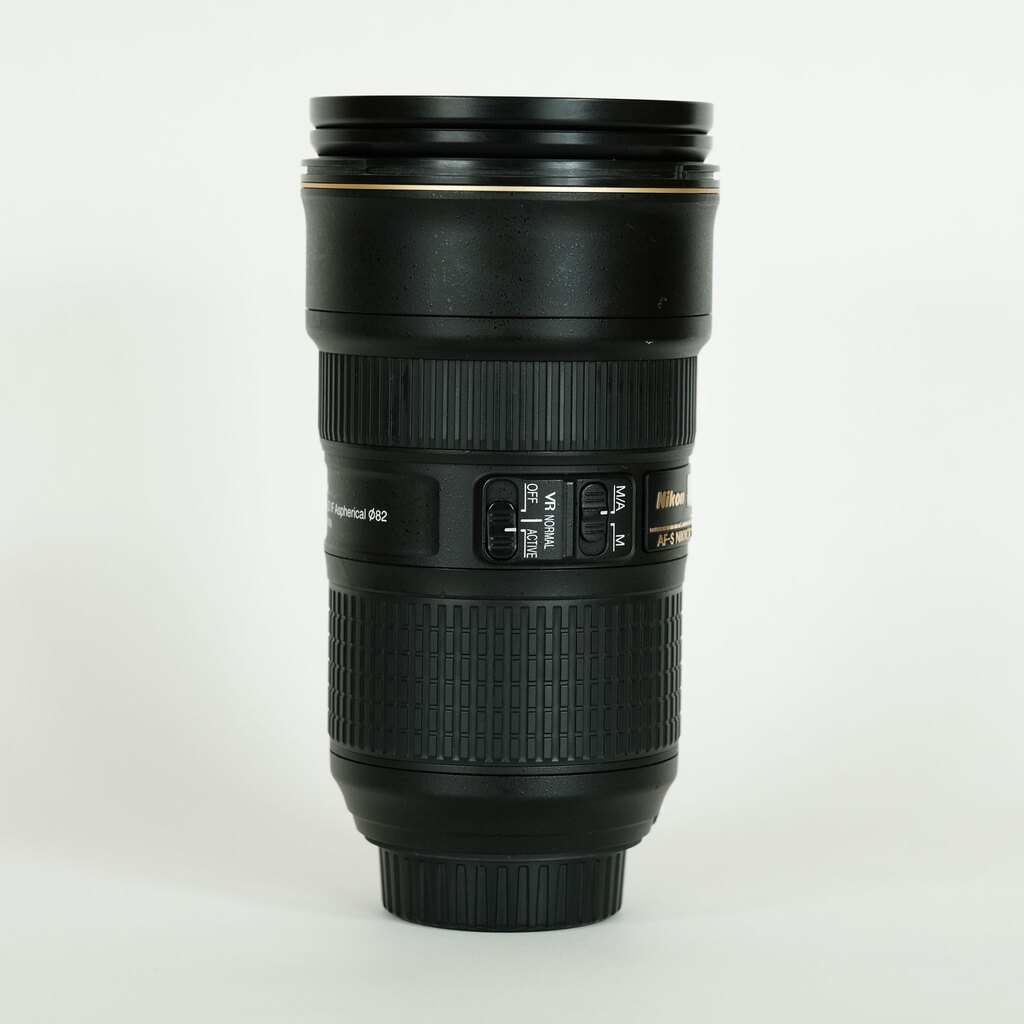Nikon AF-S NIKKOR 24-70mm f/2.8E ED VRの出品 | ONE SCENE（ワンシーン）