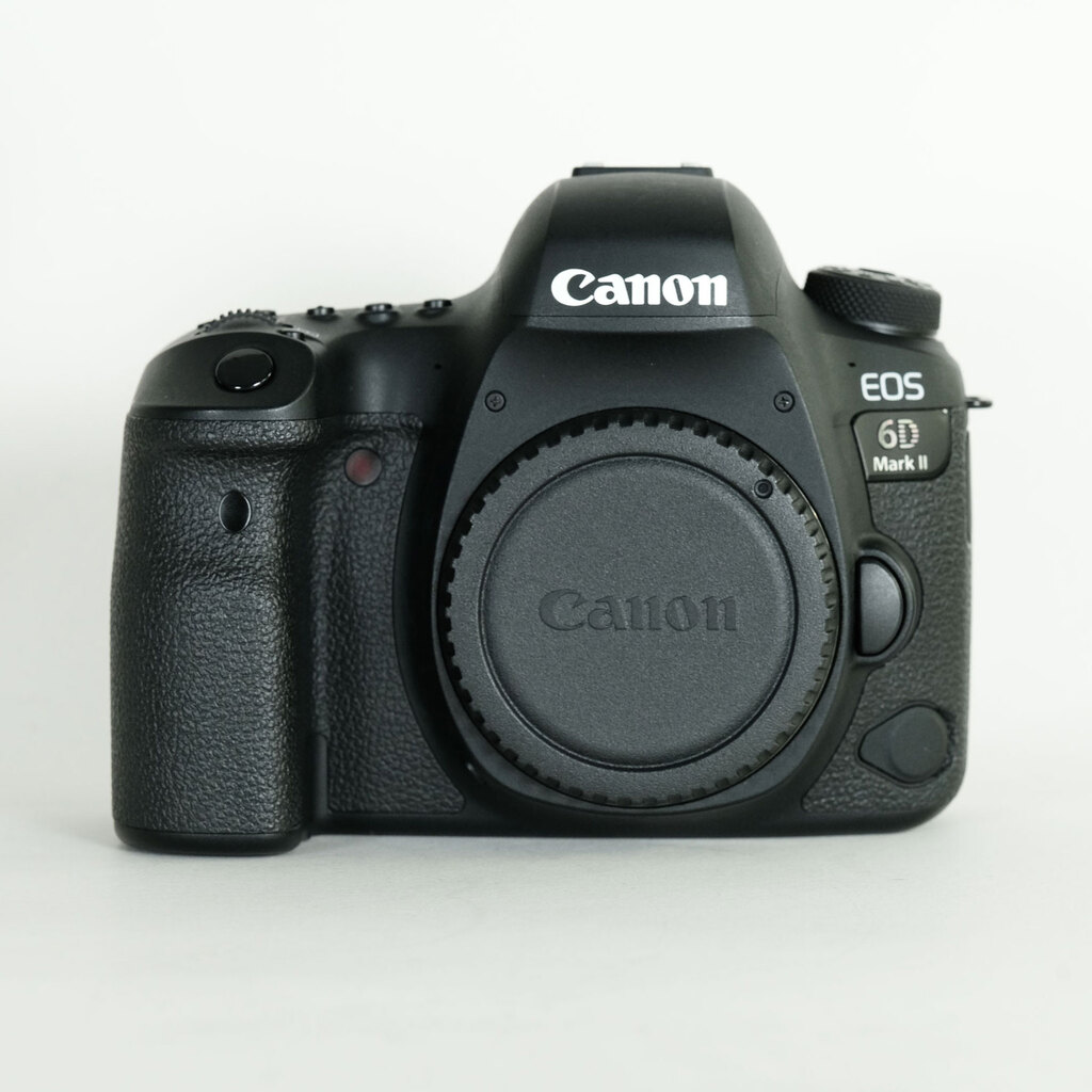 Canon EOS 6D Mark II