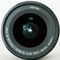 Canon EF-S10-18mm F4.5-5.6 IS STM
