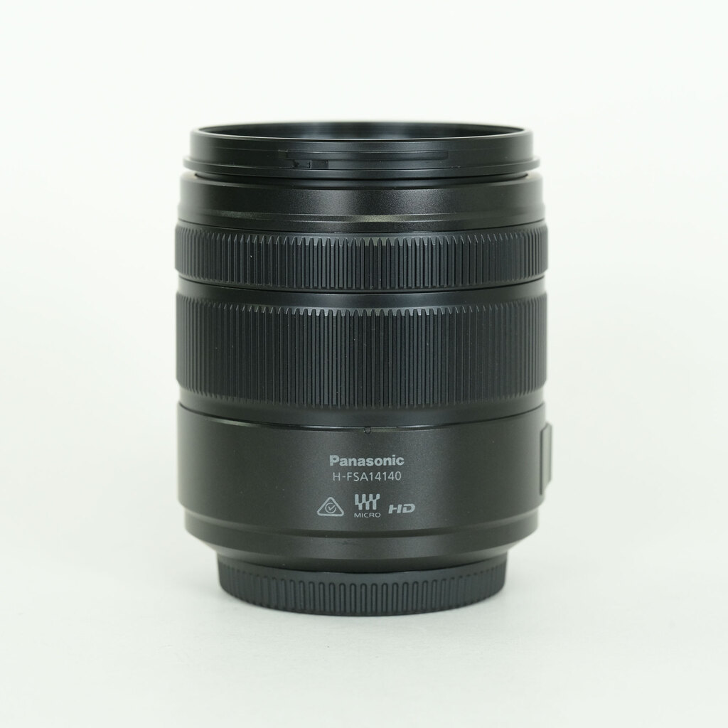 Panasonic LUMIX G VARIO 14-140mm / F3.5-5.6 II ASPH. / POWER O.I.S Panasonic LUMIX G VARIO 14-140mm / F3.5-5.6 II ASPH. / POWER O.I.S