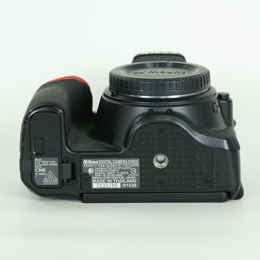 Nikon D5600