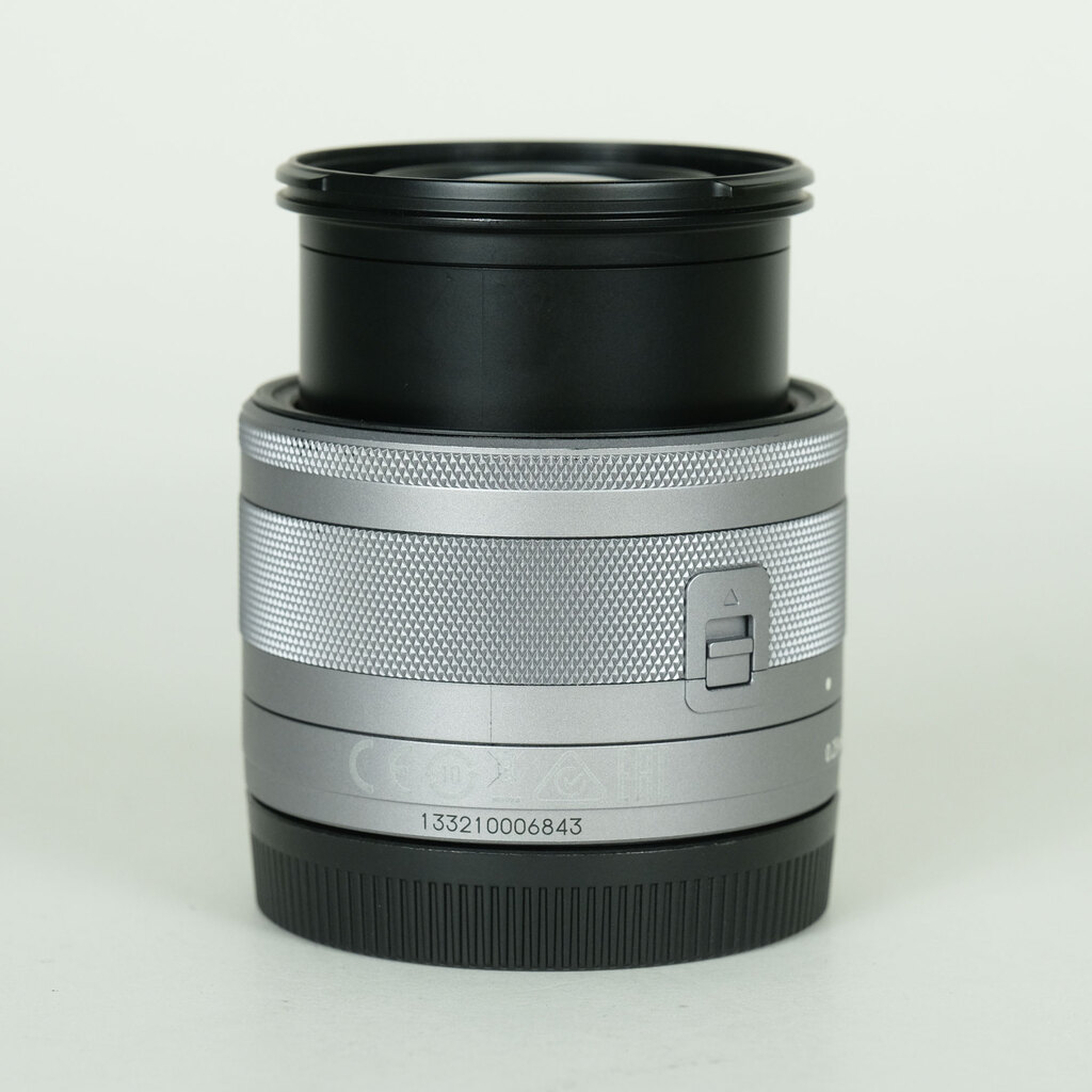 Canon EF-M15-45mm F3.5-6.3 IS STM Canon EF-M15-45mm F3.5-6.3 IS STM