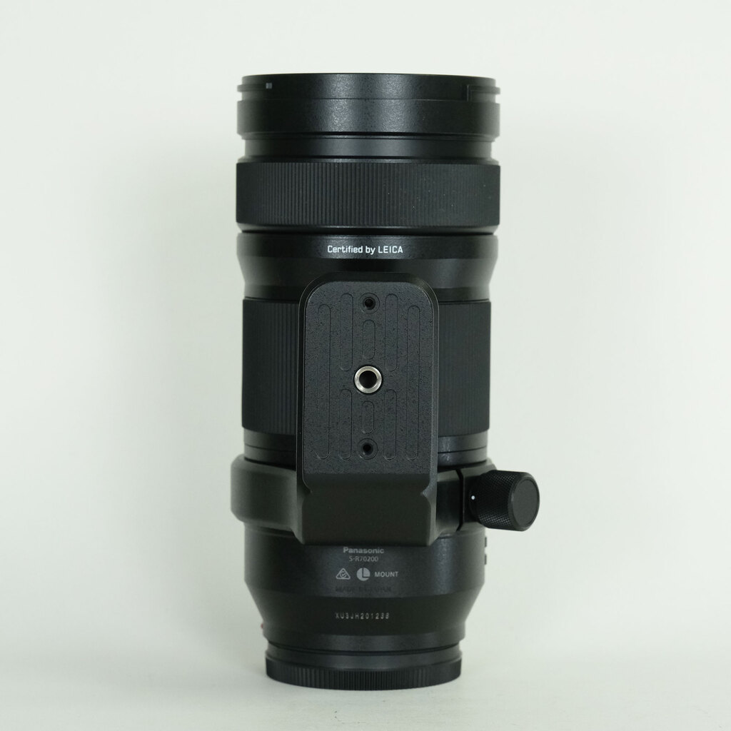 Panasonic LUMIX S PRO 70-200mm F4 O.I.S. Panasonic LUMIX S PRO 70-200mm F4 O.I.S.