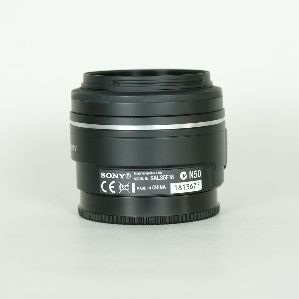 SONY DT 35mm F1.8 SAM SAL35F18の出品 | ONE SCENE（ワンシーン）