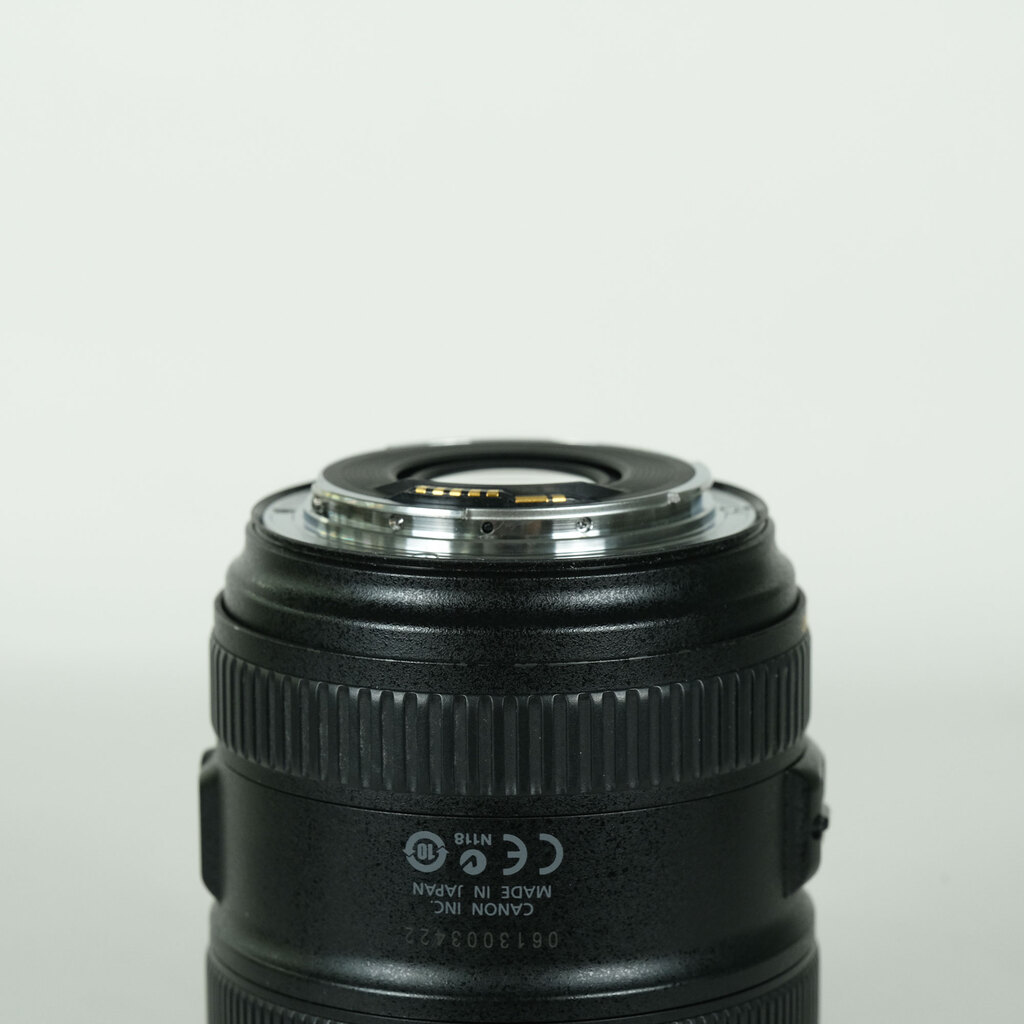 Canon EF24-70mm F4L IS USM Canon EF24-70mm F4L IS USM