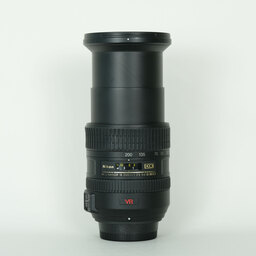Nikon AF-S DX VR Zoom-Nikkor 18-200mm F3.5-5.6G IF-ED