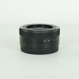 Panasonic LUMIX G VARIO 12-32mm / F3.5-5.6 ASPH. / MEGA O.I.S. Panasonic LUMIX G VARIO 12-32mm / F3.5-5.6 ASPH. / MEGA O.I.S.
