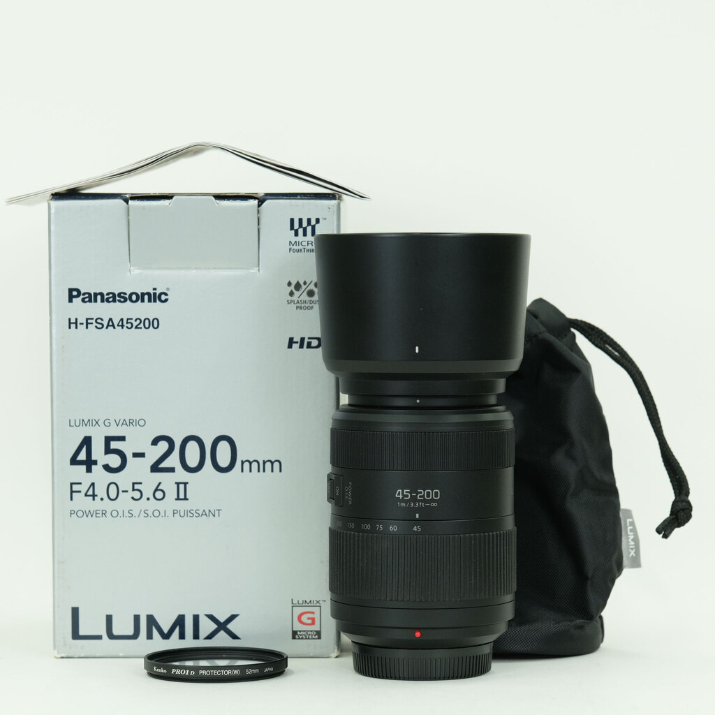 Panasonic LUMIX G VARIO 45-200mm / F4.0-5.6 II / POWER O.I.S. Panasonic LUMIX G VARIO 45-200mm / F4.0-5.6 II / POWER O.I.S.