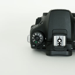 Canon EOS 90D