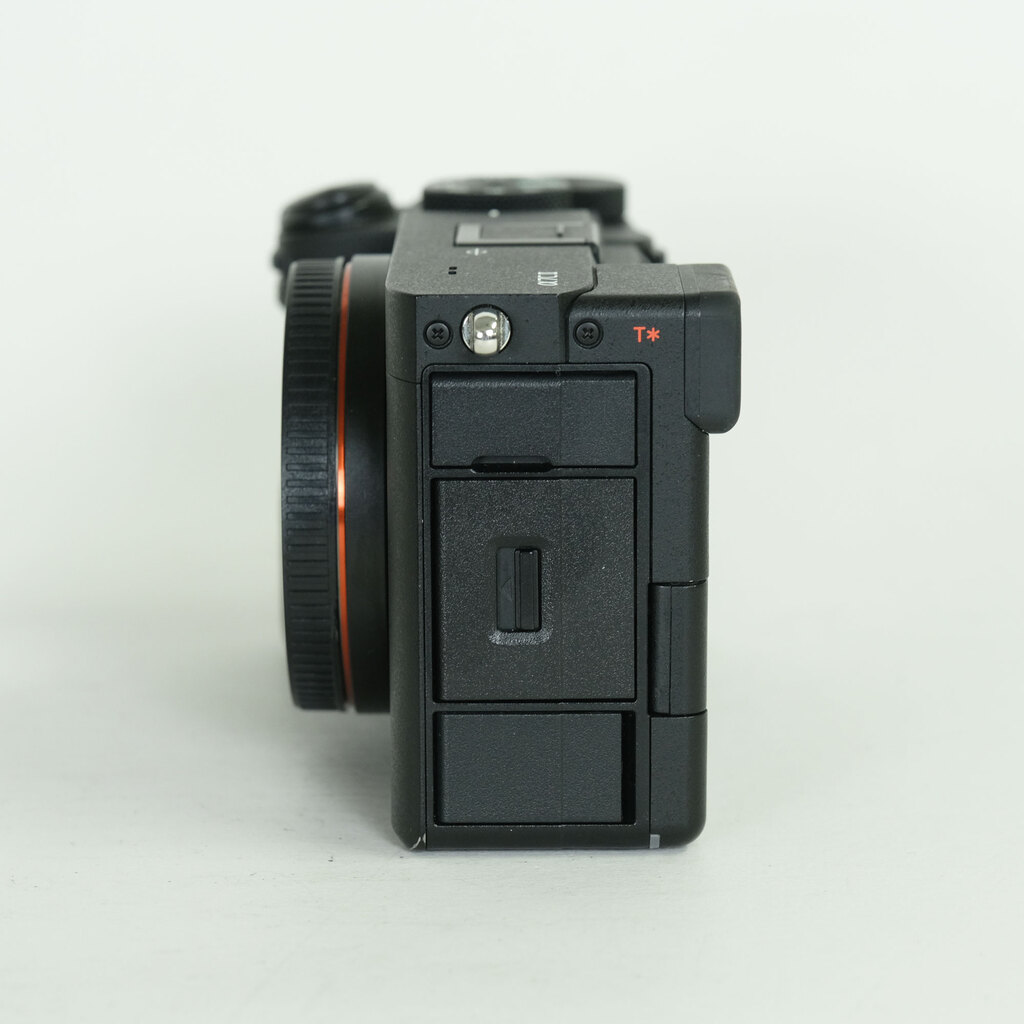 SONY α7C II（ILCE-7CM2）