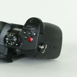 Panasonic LUMIX DC-GH5M2 Panasonic LUMIX DC-GH5M2