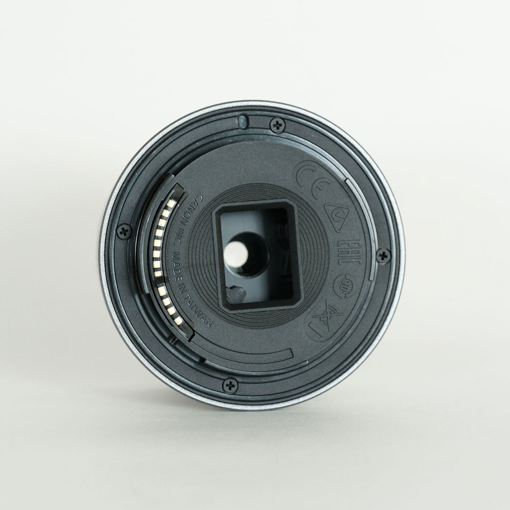 Canon RF-S 18-45mm F4.5-6.3 IS STM