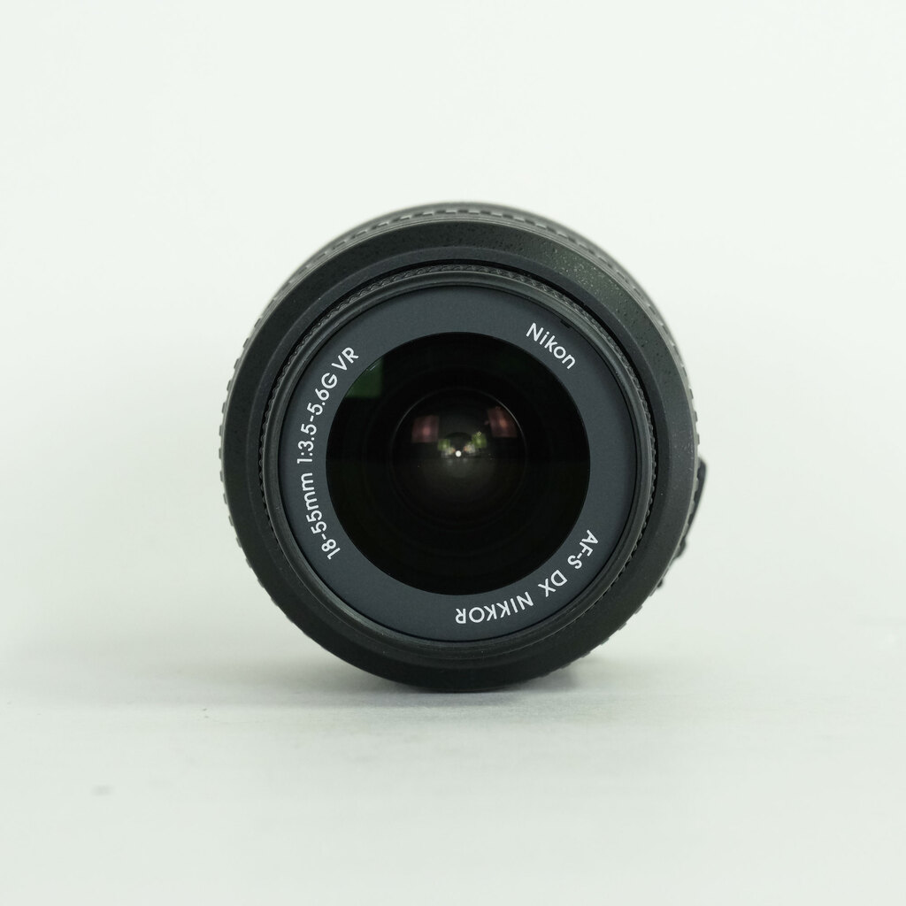 Nikon AF-S DX NIKKOR 18-55mm F3.5-5.6 G VR