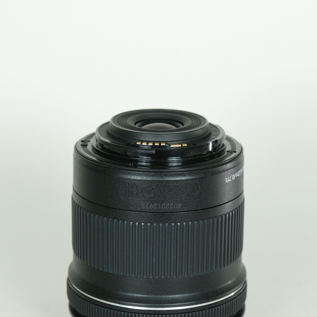 Canon EF-S10-18mm F4.5-5.6 IS STM Canon EF-S10-18mm F4.5-5.6 IS STM