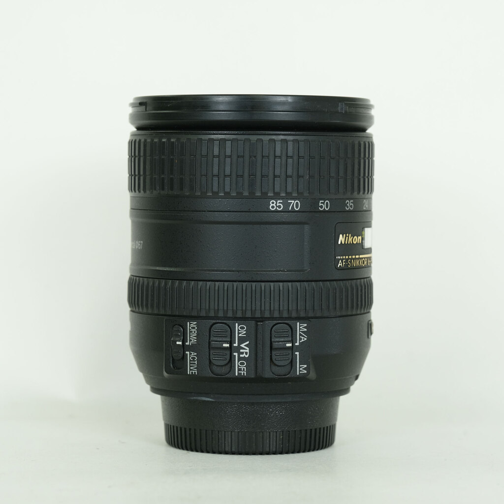 Nikon AF-S DX NIKKOR 16-85mm F3.5-5.6G ED VR