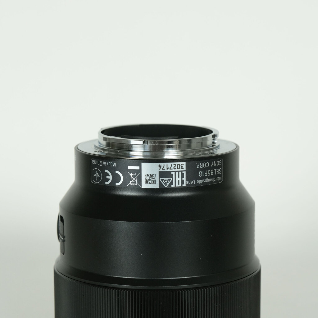 SONY FE 85mm F1.8 SEL85F18