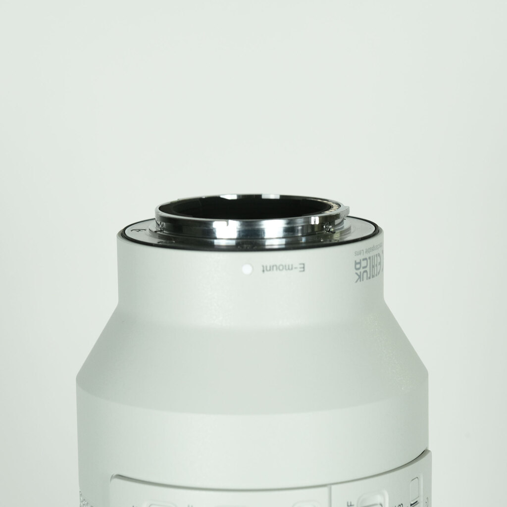 SONY FE 400-800mm F6.3-8 G OSS SEL400800G SONY FE 400-800mm F6.3-8 G OSS SEL400800G