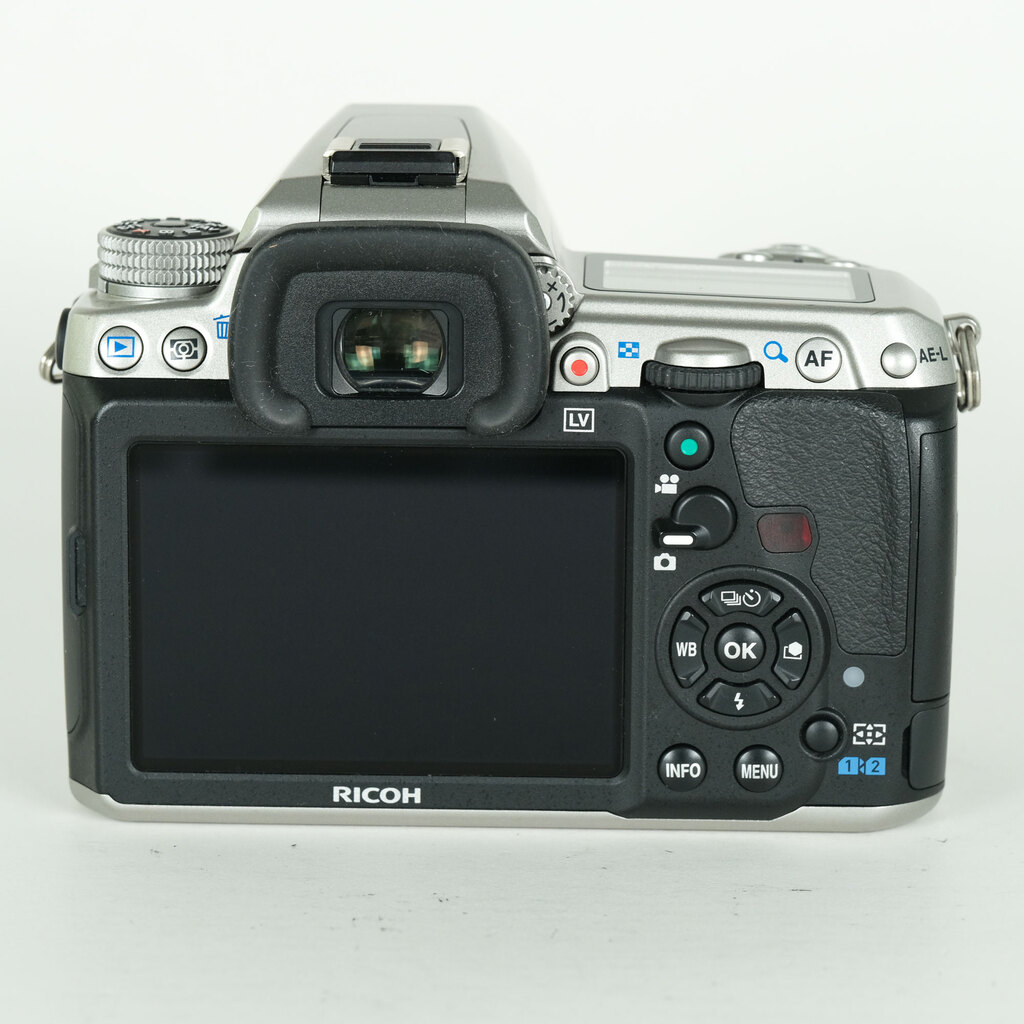PENTAX K-3 PREMIUM SILVER EDITIONの出品 | ONE SCENE（ワンシーン）