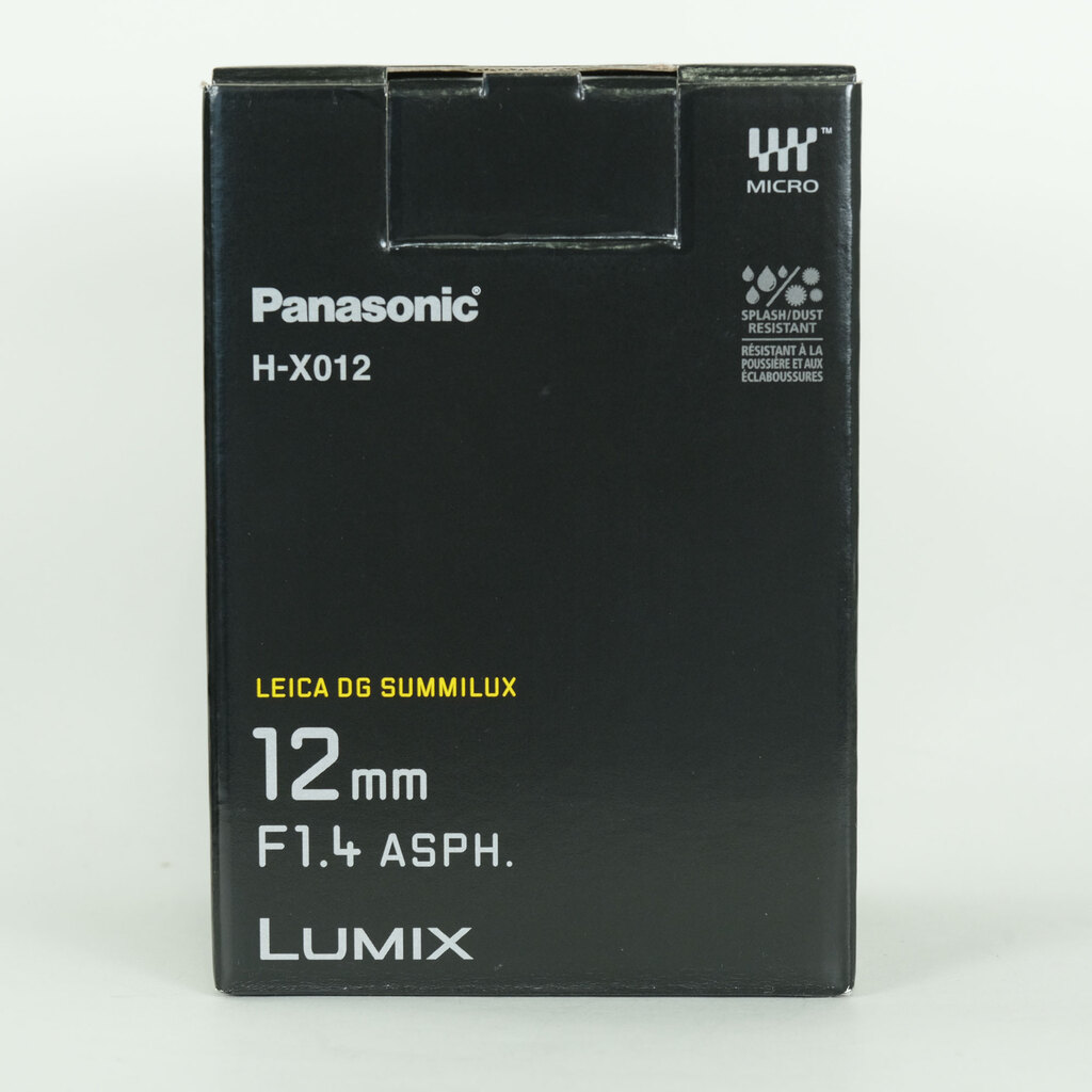 Panasonic LEICA DG SUMMILUX 12mm / F1.4 ASPH.