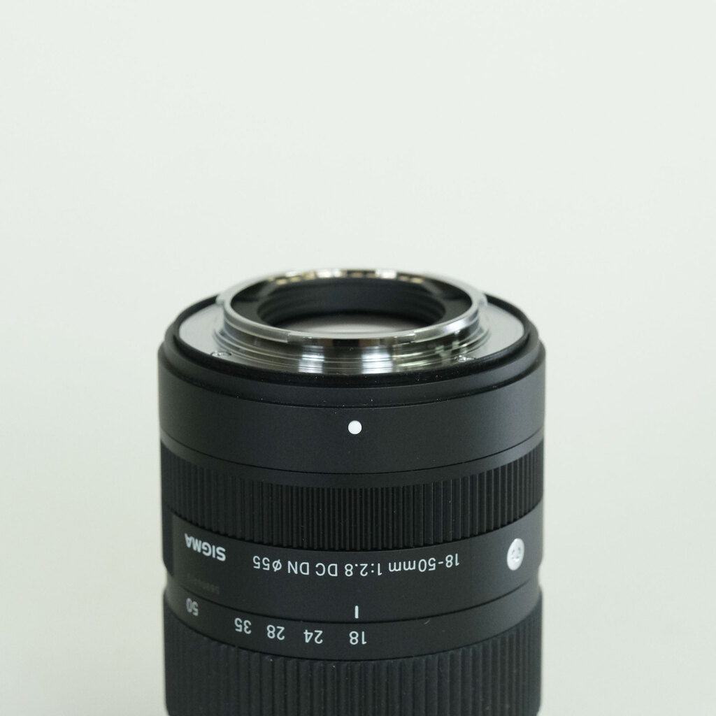 SIGMA 18-50mm F2.8 DC DN｜Contemporary [フジフイルムX用]